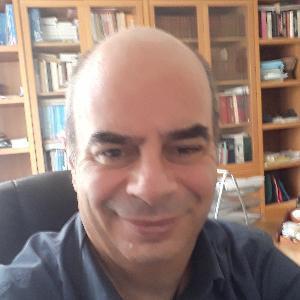 Avvocato Vincenzo Testa a Angri