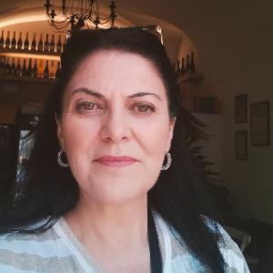 Avvocato Giuseppina Loffredo a Cellole