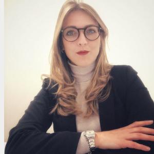 Avvocato Monika Fucile a Siracusa
