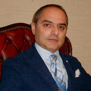 Avvocato Giuseppe Colapietro a Torre del Greco