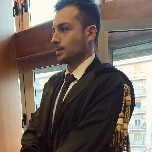 Avvocato Cesare Mangano a Cosenza