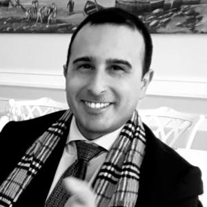 Avvocato Raffaele De Chiara a Aversa