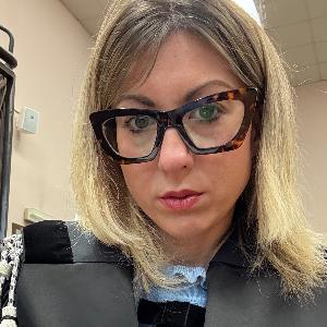 Avvocato Laura Petra a Napoli