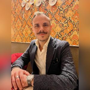 Avvocato Angelo Rapicano a Napoli