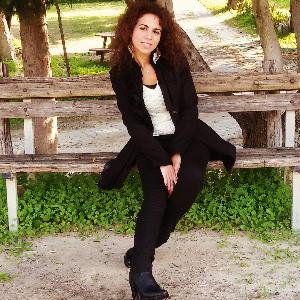 Avvocato Francesca Caligiuri a Crotone