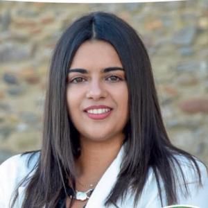 Avvocato Maria Esposito a Cirò Marina