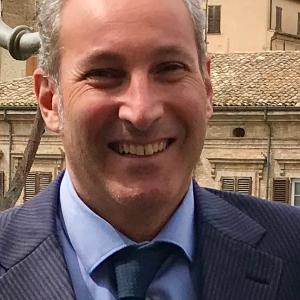 Avvocato Andrea Luciani a Fermo