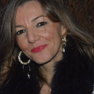 Avvocato Giovanna Perna a Avellino